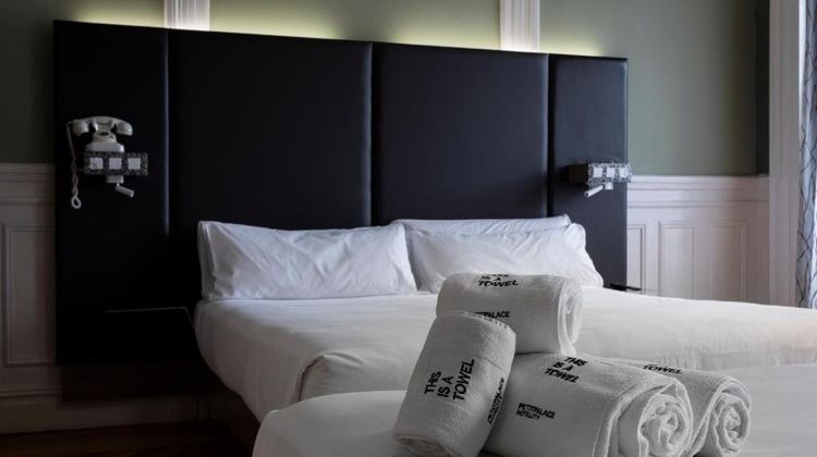 Petit Palace Lealtad Plaza Room