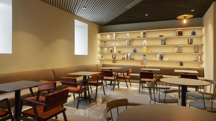 ICON Embassy Restaurant