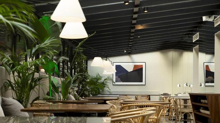 ICON Embassy Restaurant