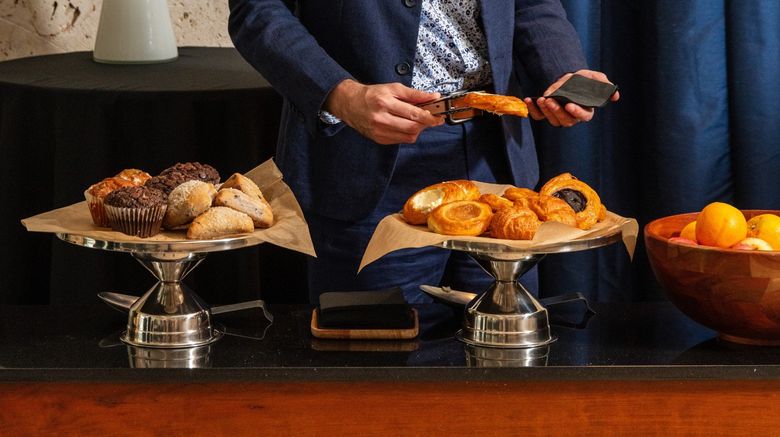 <b>The Hotel George by Kimpton Restaurant</b>. Images powered by <a href="https://www.leonardoworldwide.com/" title="Leonardo Worldwide" target="_blank">Leonardo</a>.