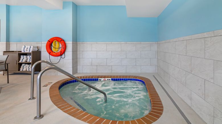 <b>Holiday Inn Express Hotel & Suites Pool</b>. Images powered by <a href="https://www.leonardoworldwide.com/" title="Leonardo Worldwide" target="_blank">Leonardo</a>.
