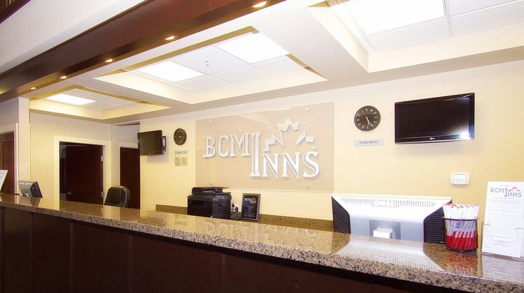BCMInns Lac La Biche Lobby