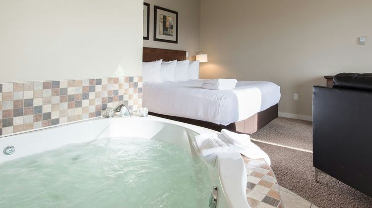BCMInns Lac La Biche Suite
