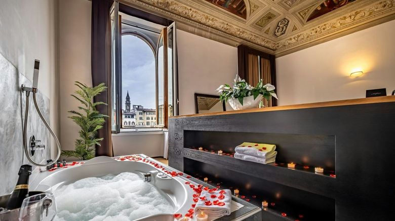 <b>Hotel Il Rivalta Firenze Suite</b>. Images powered by <a href="https://www.leonardoworldwide.com/" title="Leonardo Worldwide" target="_blank">Leonardo</a>.