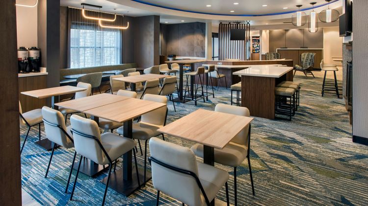 SpringHill Suites Pittsburgh Mills Restaurant