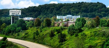 SpringHill Suites Pittsburgh Mills Exterior