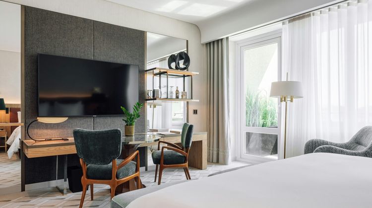 Four Seasons Hotel Ritz Lisbon Pool