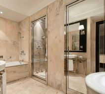 Four Seasons Hotel Ritz Lisbon Room