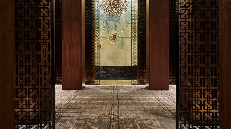 Four Seasons Hotel Toronto Lobby