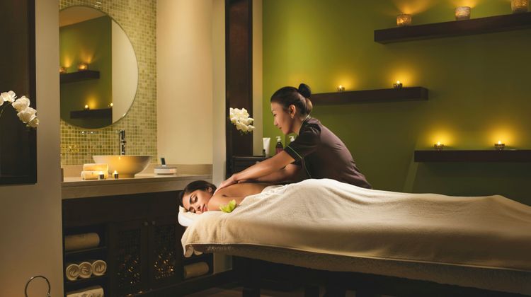 Khalidiya Palace Rayhaan by Rotana Spa