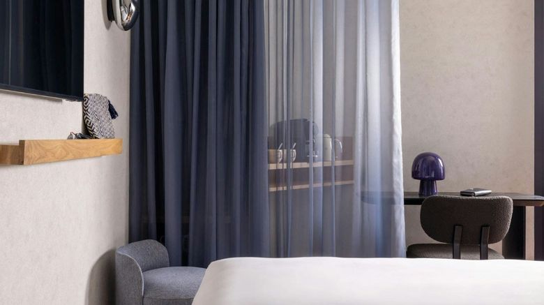 <b>Vice Versa Hotel Paris Exterior</b>. Images powered by <a href="https://www.leonardoworldwide.com/" title="Leonardo Worldwide" target="_blank">Leonardo</a>.