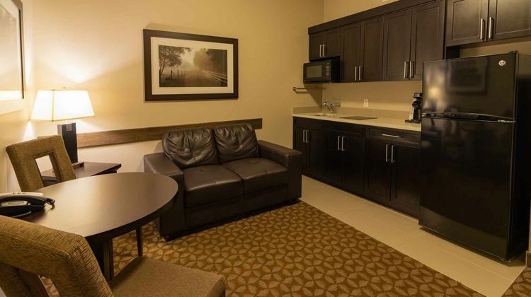 The Kanata Inns by BCMInns Whitecourt Room