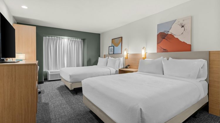 Spark by Hilton Parker Denver SE Room