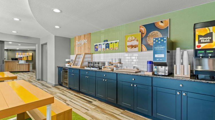 Spark by Hilton Parker Denver SE Restaurant