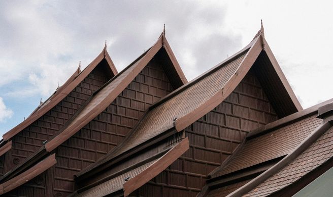 Kahavadi Chiang Rai, Curio Collection Exterior