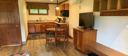 Winwood Inn Room
