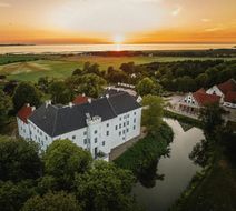 Dragsholm Slot Castle Exterior