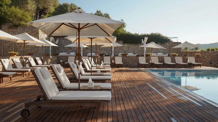 Son Brull Hotel & Spa Pool