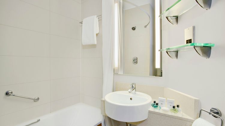 Leonardo Hotel Manchester Central Room