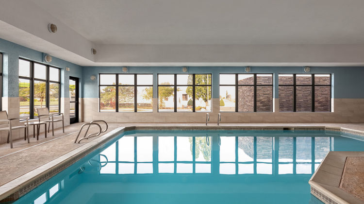 Holiday Inn Express SLC Airport East Pool