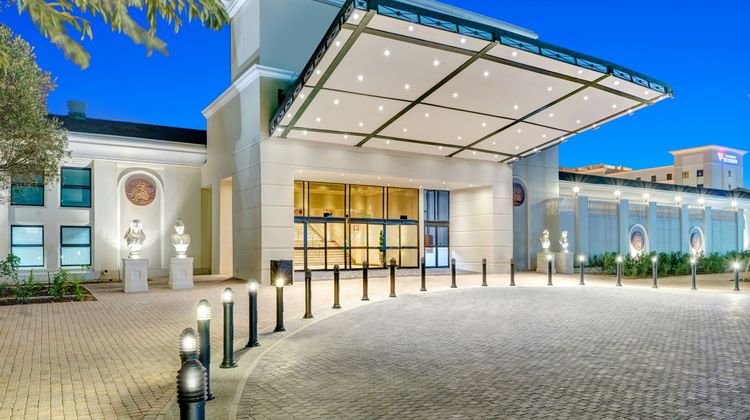 Peermont Metcourt at Emperors Palace Exterior