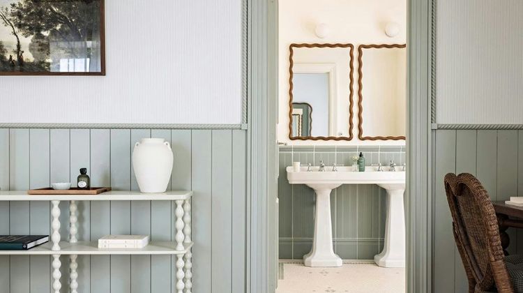 Chateau de Citeaux Room