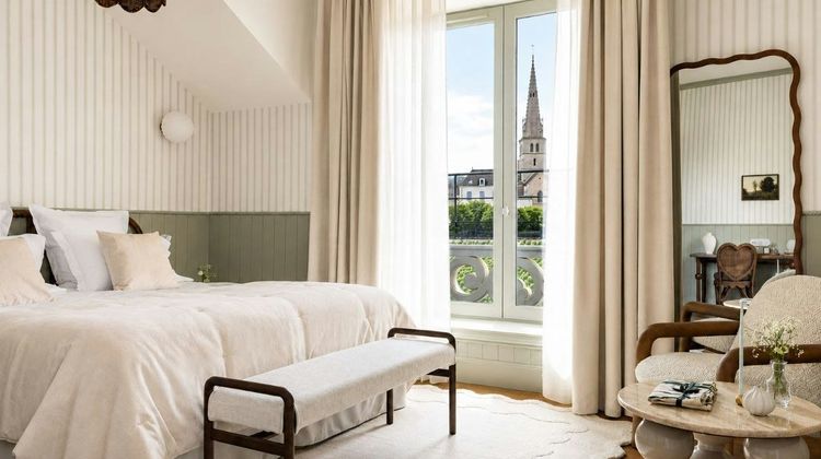 Chateau de Citeaux Room