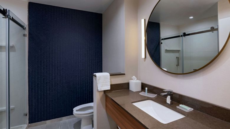 <b>Fairfield Inn & Suites Marriott Room</b>. Images powered by <a href="https://www.leonardoworldwide.com/" title="Leonardo Worldwide" target="_blank">Leonardo</a>.