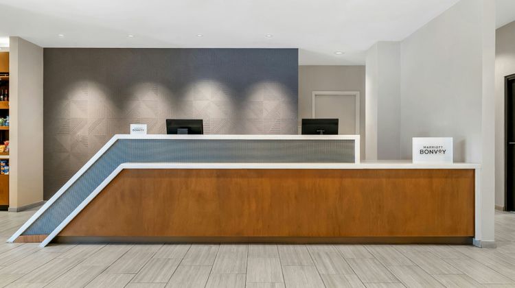 SpringHill Suites Gainesville Haymarket Lobby