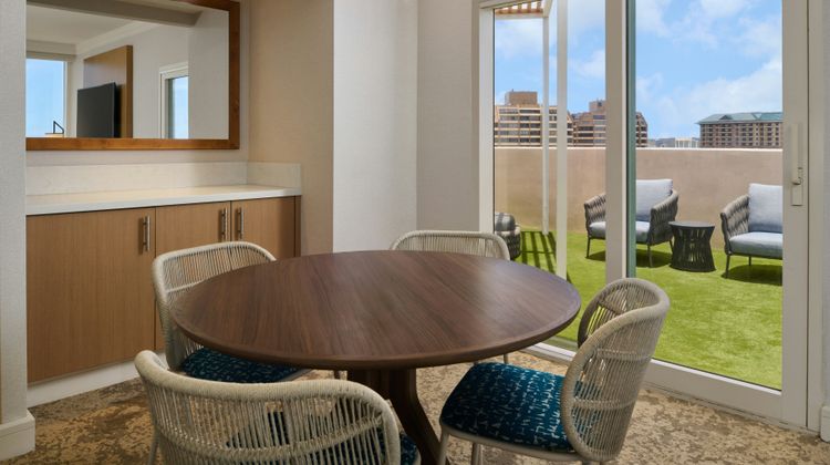 Prince Waikiki Suite