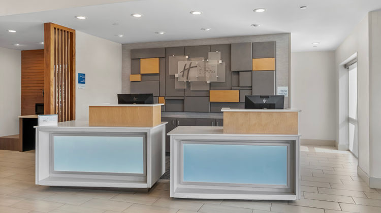 Holiday Inn Express & Stes Findlay North Exterior