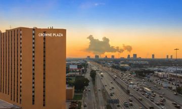 Crowne Plaza Houston Med Center/Galleria