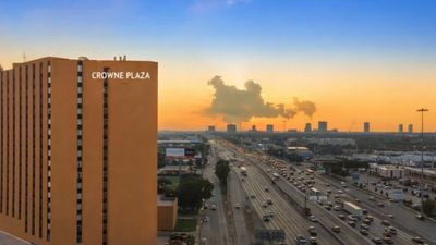 Crowne Plaza Houston Med Center/Galleria