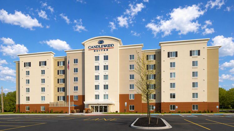 Candlewood Suites Newark South Exterior