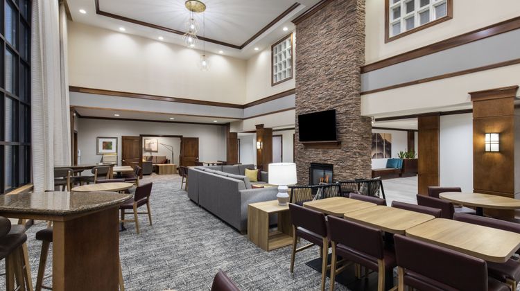 Staybridge Suites Carmel Restaurant