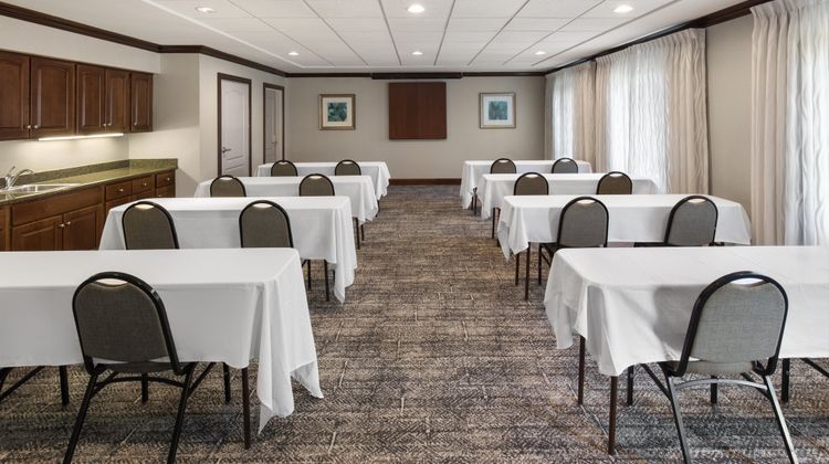 Staybridge Suites Carmel Meeting