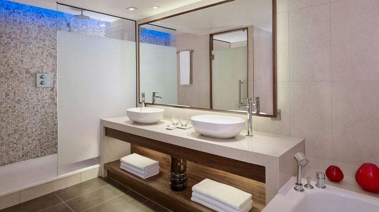 Sheraton Grand Hotel & Spa Edinburgh Room