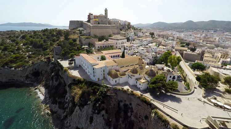 Mirador De Dalt Vila Exterior
