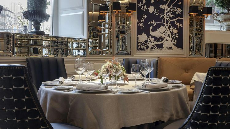 Heritage Madrid Hotel Restaurant
