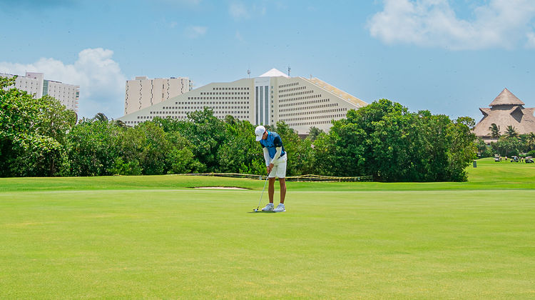 Iberostar Selection Cancun Golf