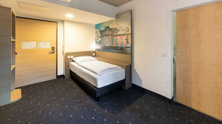 Ibis Budget Duesseldorf Hilden Room