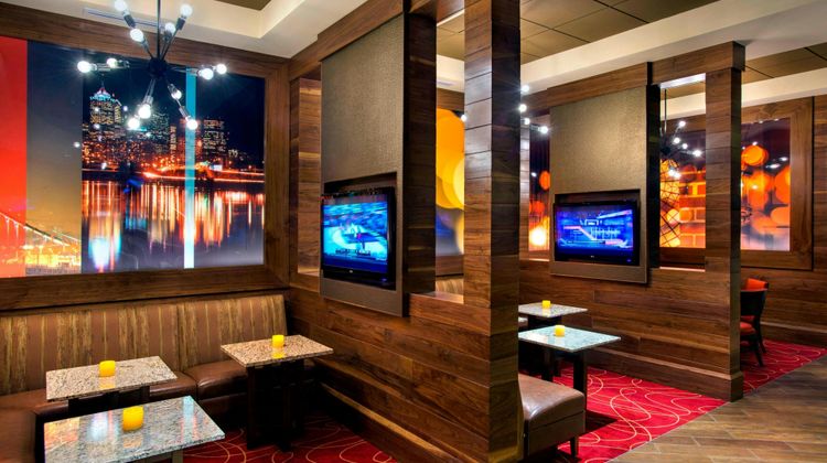 Philadelphia Airport Marriott Restaurant