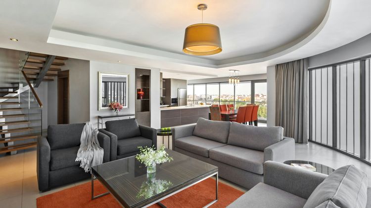 Majestic Arjaan by Rotana Room