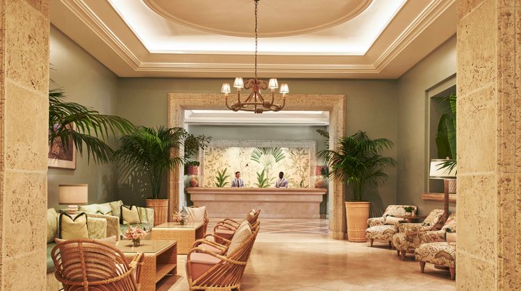 Four Seasons Resort Palm Beach Lobby