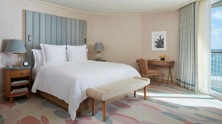 Four Seasons Resort Palm Beach Suite