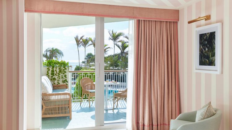 Four Seasons Resort Palm Beach Exterior