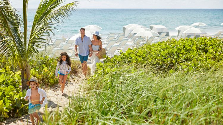 Four Seasons Resort Palm Beach Beach