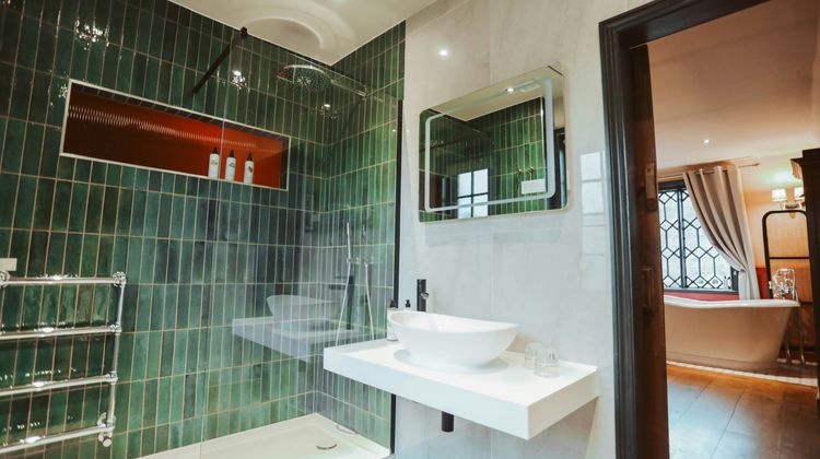 The Peat Spade Inn Room