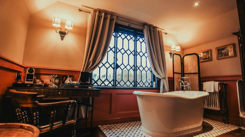 <b>The Peat Spade Inn Room</b>. Images powered by <a href="https://www.leonardoworldwide.com/" title="Leonardo Worldwide" target="_blank">Leonardo</a>.