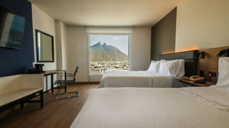Fiesta Inn Monterrey Tecnologico Room